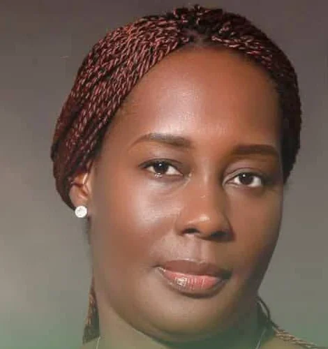 Portrait de Lidwine Staëlle Ngoundji, présidente fondatrice de l'ONG